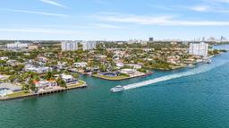 Picture of 1982 NE 119Th Rd, North Miami, FL 33181