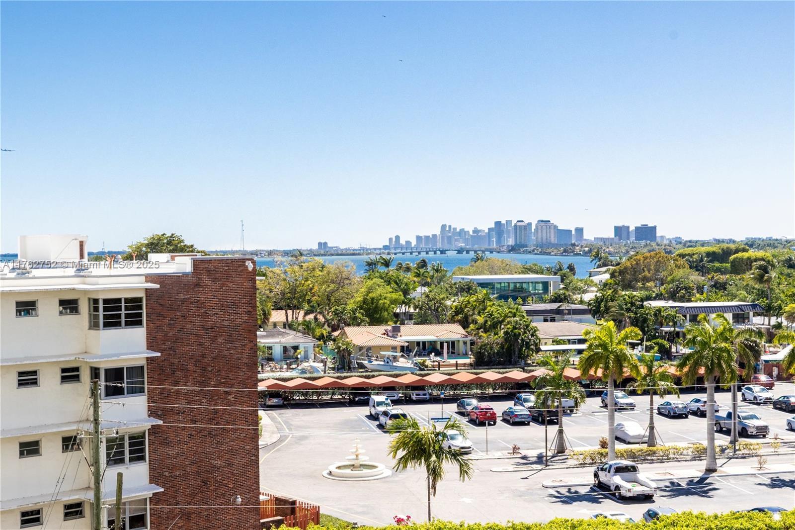Picture of 4000 Towerside Ter # 610, Miami, FL 33138