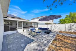 Picture of 335 Ashford Dr, Davenport, FL 33837