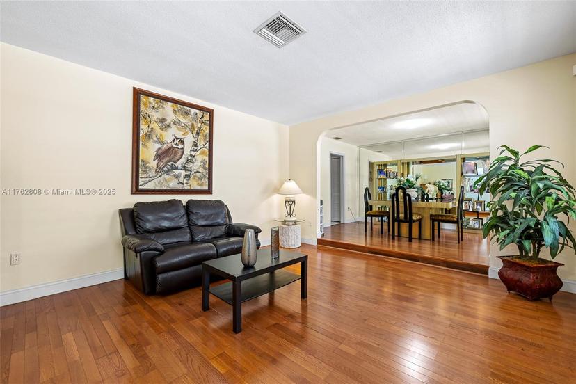 Picture of 8470 SW 86Th Ct, Miami FL 33143