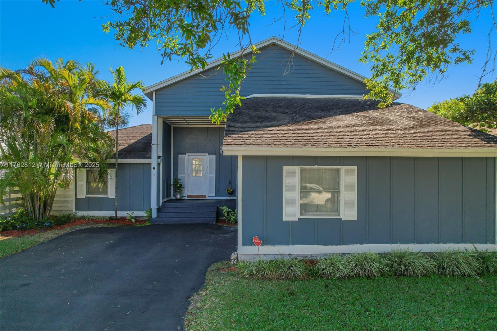 Picture of 14823 SW 139Th Ct, Miami, FL 33186