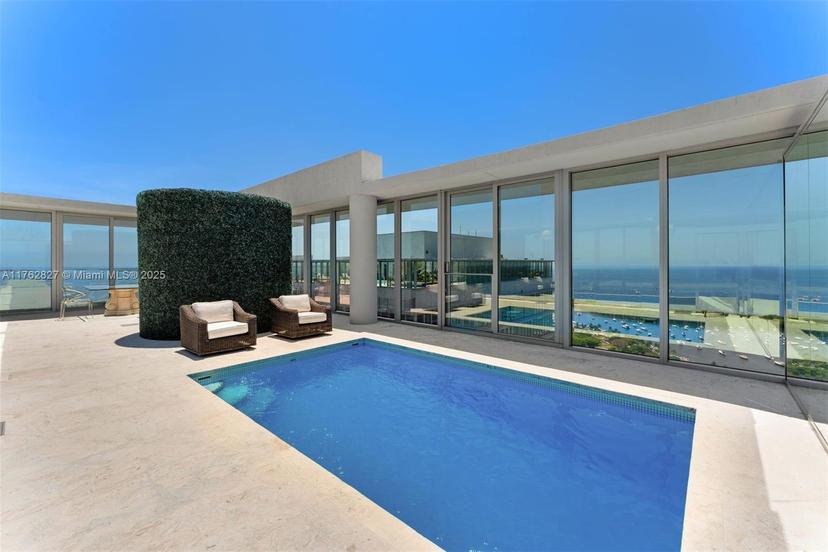 Picture of 2669 S Bayshore Dr, Coconut Grove FL 33133