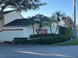 Picture of 2412 San Remo Cir, Homestead, FL 33035