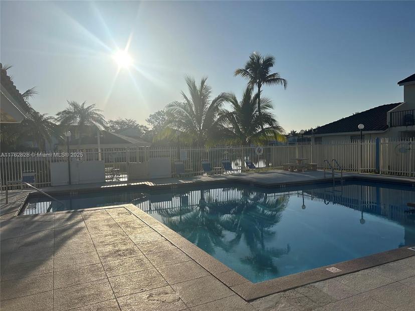 Picture of 2412 San Remo Cir, Homestead FL 33035