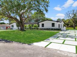 Picture of 16610 SW 82Nd Ct, Palmetto Bay, FL 33157