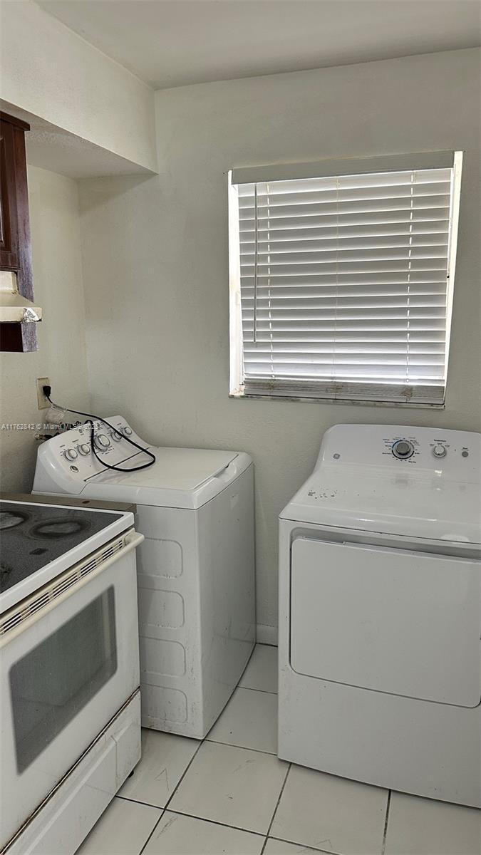 Picture of 504 NW 179Th St # 0, Miami Gardens FL 33169