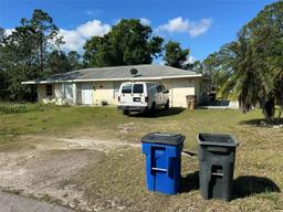 Picture of 909 Canton Ave, Lehigh Acres, FL 33972