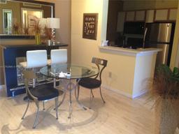 Picture of 2880 N Oakland Forest Dr # 313, Oakland Park, FL 33309