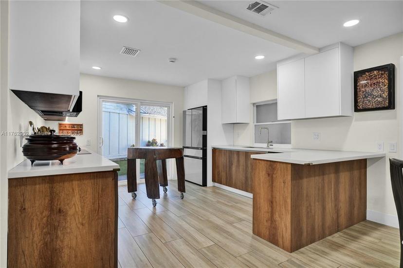 Picture of 14914 SW 142Nd Pl, Miami FL 33186