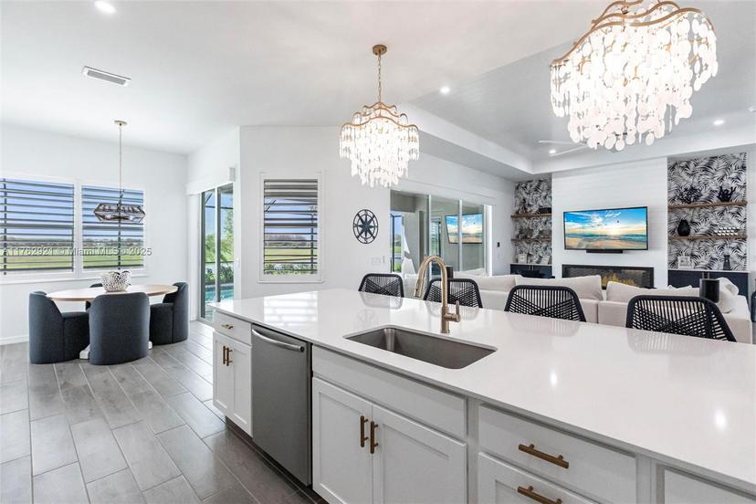 Picture of 5500 Whistling Straights Ct, Ave Maria FL 34142