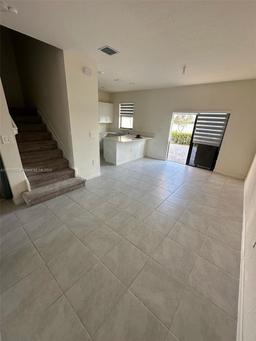 Picture of 3302 W 114Th Ter # 3302, Hialeah, FL 33018