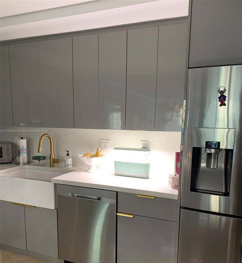 Picture of 19380 Collins Ave # 304, Sunny Isles Beach FL 33160