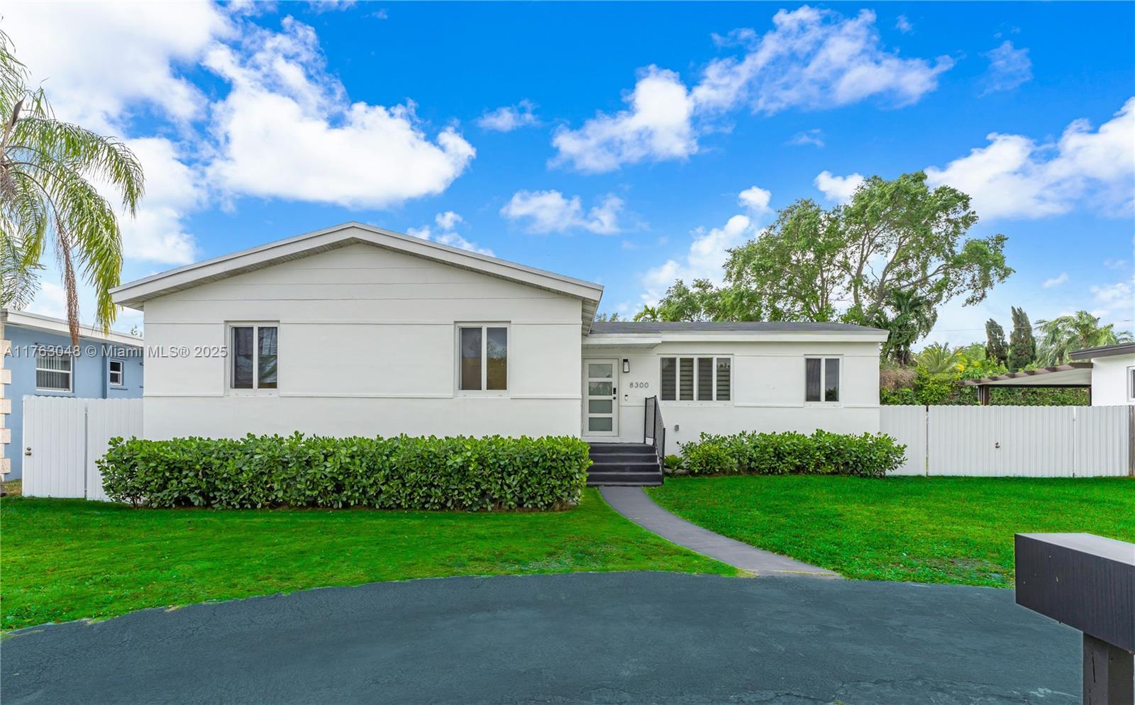 Picture of 8300 SW 30Th St, Miami, FL 33155