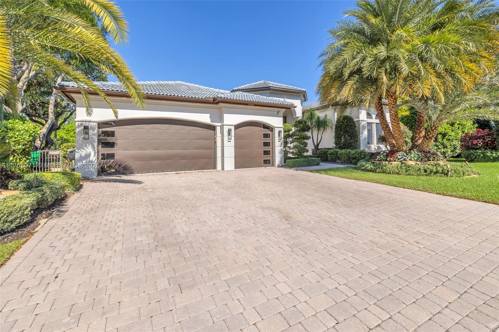 Picture of 11925 NW 11Th Ct, Coral Springs, FL 33071