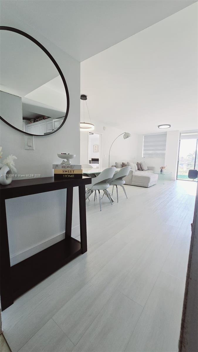 Picture of 2821 N Miami Beach Blvd # 4F, North Miami Beach FL 33160