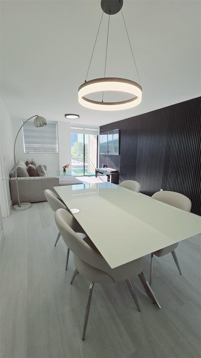 Picture of 2821 N Miami Beach Blvd # 4F, North Miami Beach FL 33160