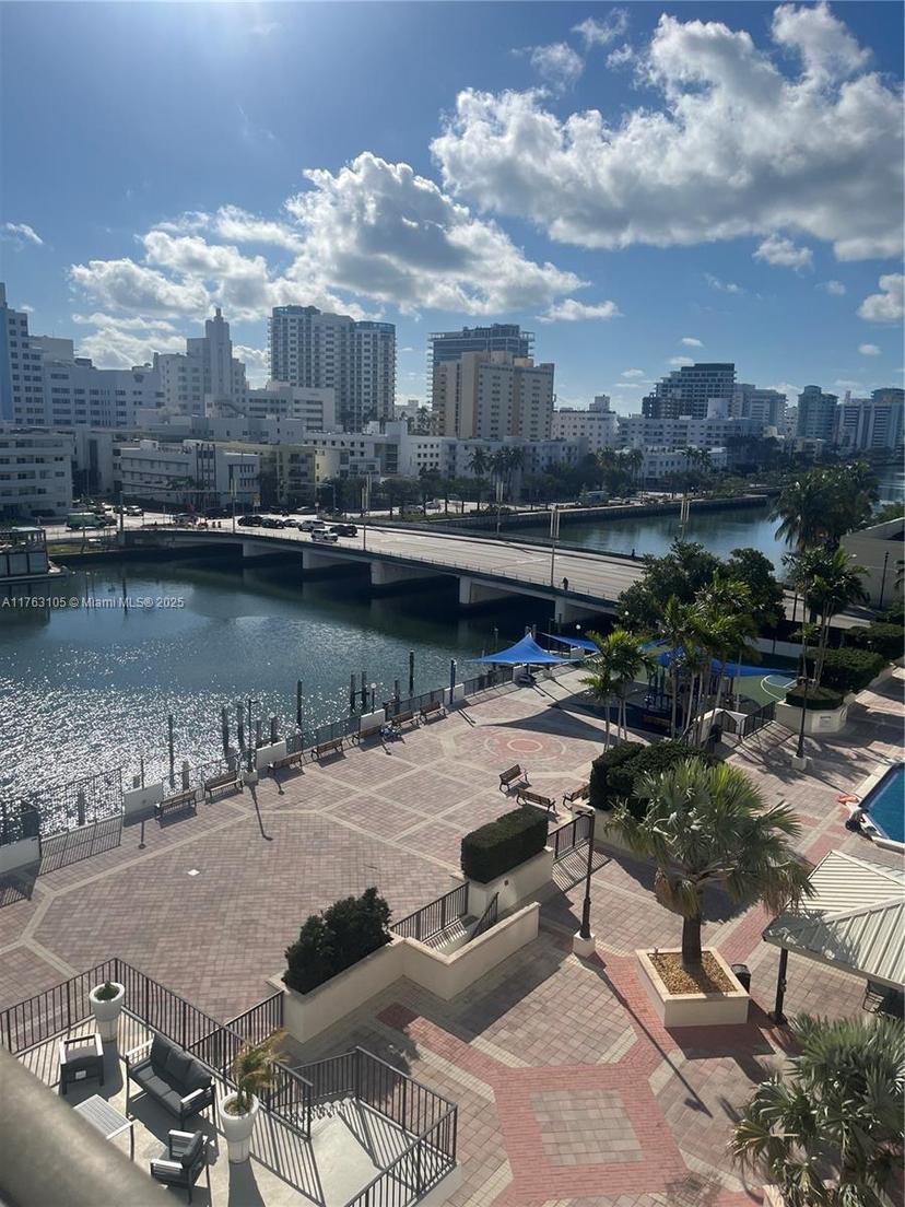 Picture of 4101 Pine Tree Dr # 616, Miami Beach FL 33140