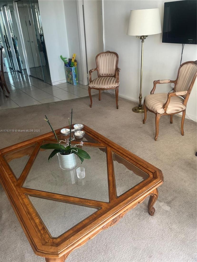 Picture of 4101 Pine Tree Dr # 617, Miami Beach FL 33140