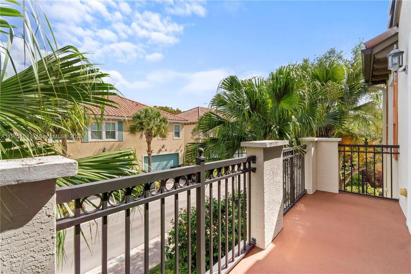 Picture of 3198 NW 127Th Ter, Sunrise FL 33323