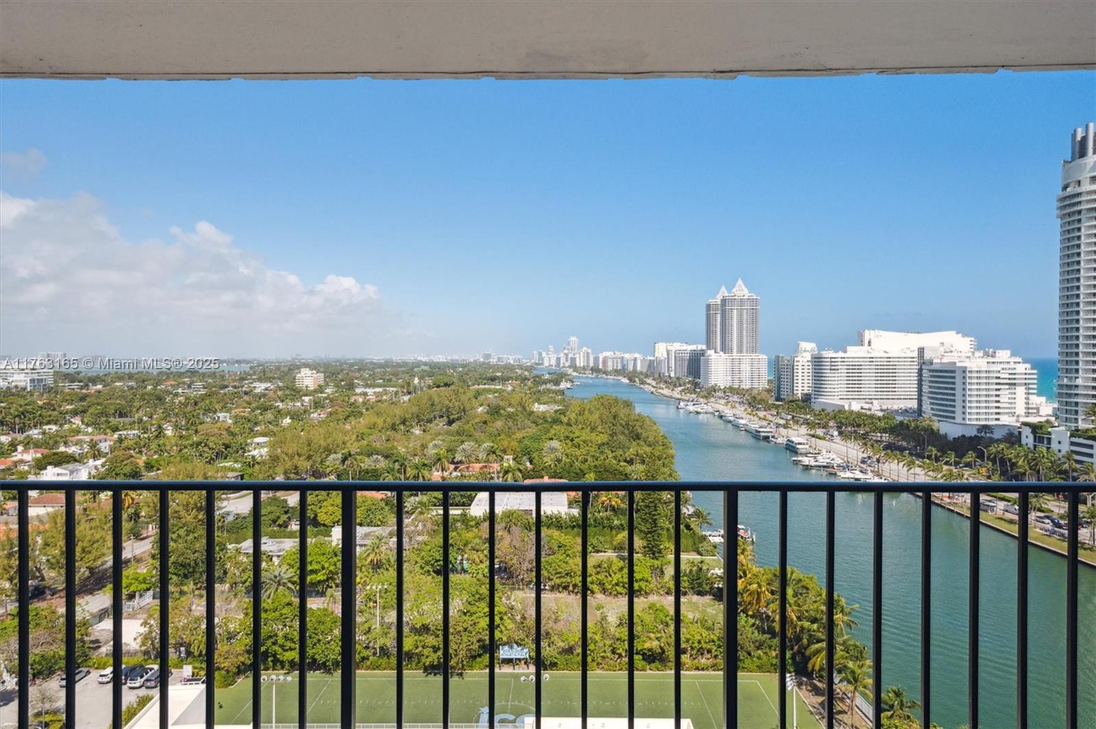 Picture of 4101 Pine Tree Dr # 1812, Miami Beach, FL 33140