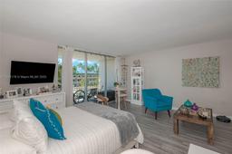 Picture of 1865 79Th St Cswy # 3L, North Bay Village, FL 33141
