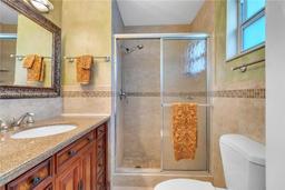Picture of 902 N 13Th Ave, Hollywood, FL 33019