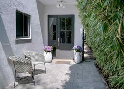 Picture of 3127 Jackson Ave, Coconut Grove, FL 33133