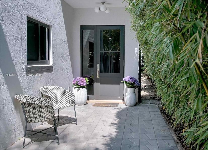 Picture of 3127 Jackson Ave, Coconut Grove FL 33133