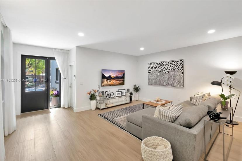 Picture of 3127 Jackson Ave, Coconut Grove FL 33133