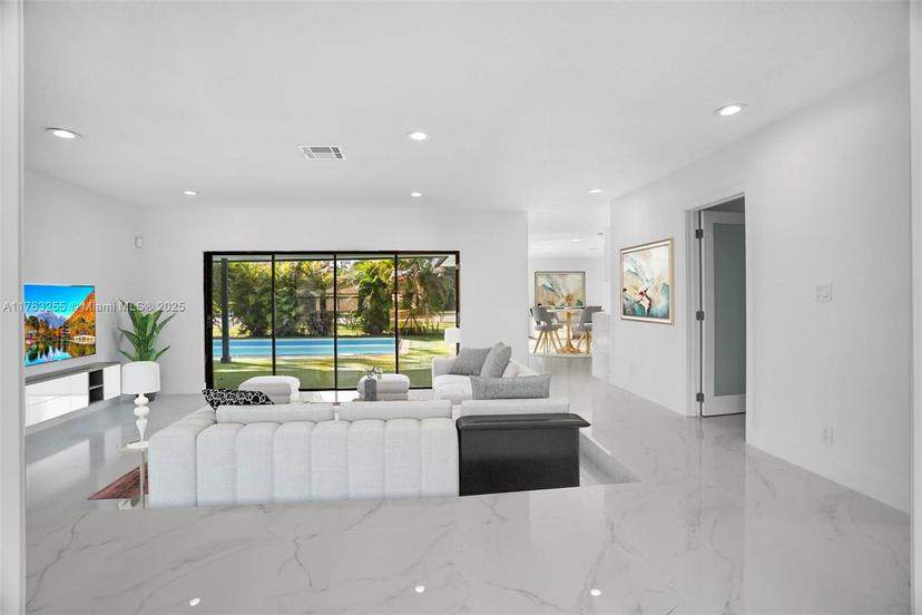 Picture of 1500 NW 85Th Dr, Coral Springs FL 33071