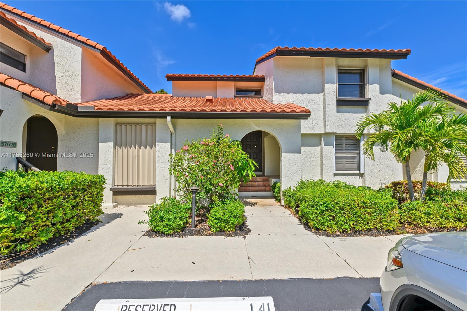 Picture of 5762 Fox Hollow Dr # C, Boca Raton, FL 33486