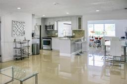Picture of 9400 NW 13Th St, Pembroke Pines, FL 33024