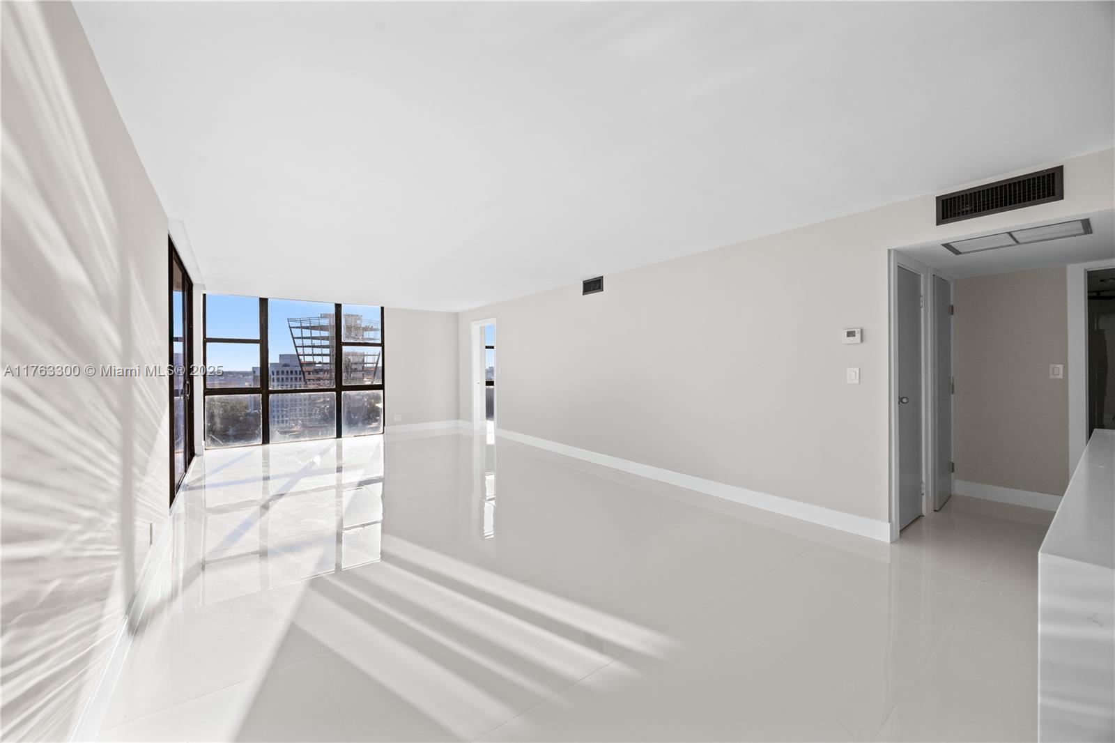 Picture of 20335 W Country Club Dr # 1509, Aventura, FL 33180