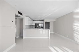 Picture of 20335 W Country Club Dr # 1509, Aventura, FL 33180