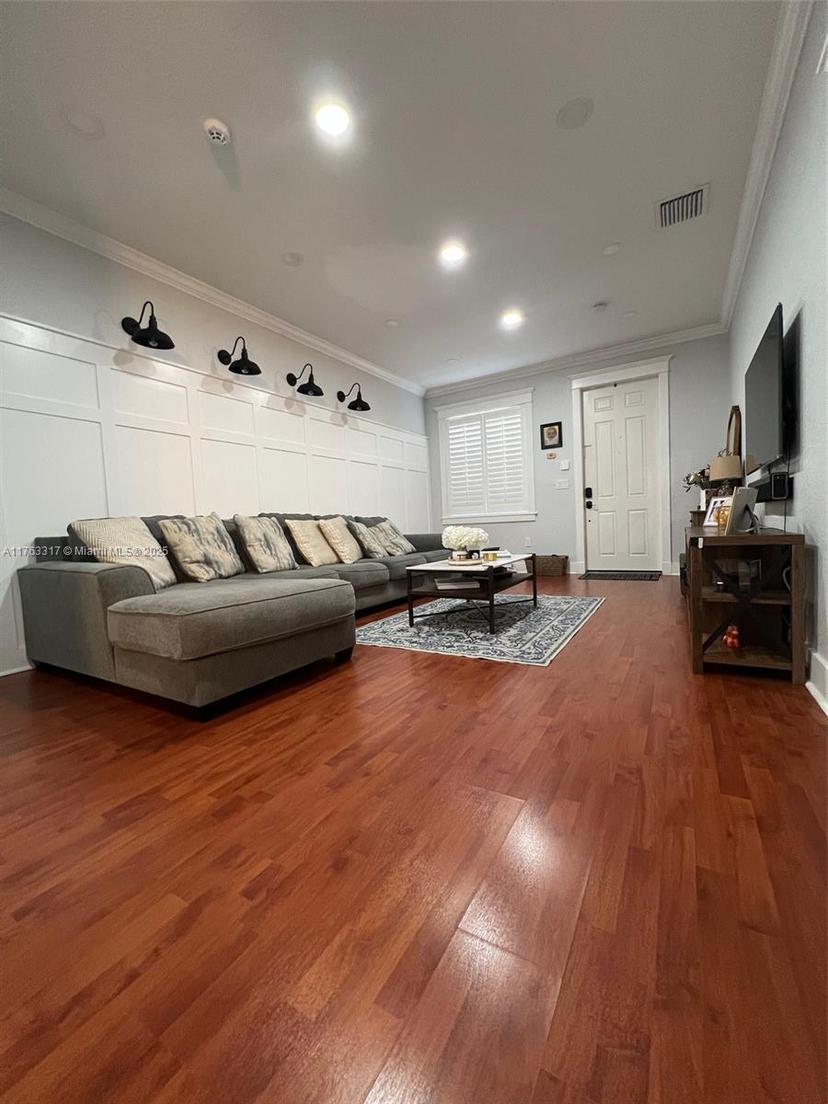 Picture of 12752 SW 133Rd St # 12752, Miami FL 33186