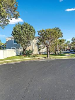 Picture of 1462 Running Oak Ct, Royal Palm Beach, FL 33411