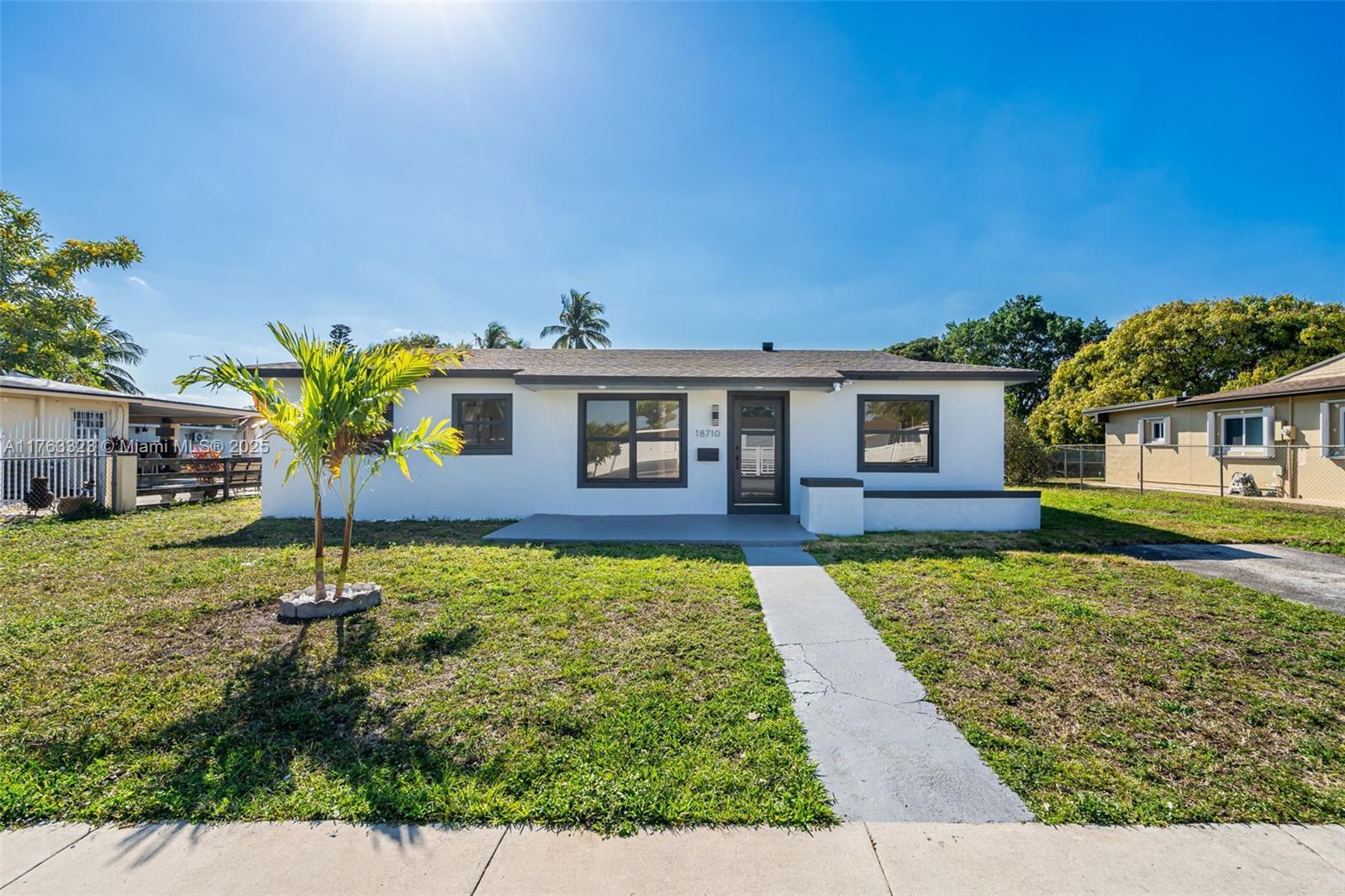 Picture of 18710 NW 48Th Pl, Miami Gardens, FL 33055