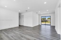 Picture of 18710 NW 48Th Pl, Miami Gardens, FL 33055