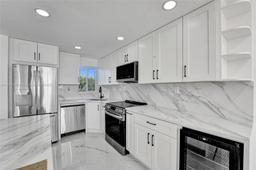 Picture of 8900 Washington Blvd # 506A, Pembroke Pines, FL 33025