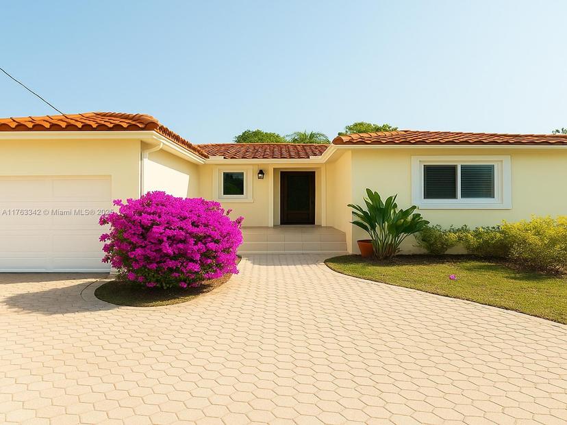Picture of 9457 Carlyle Ave, Surfside FL 33154