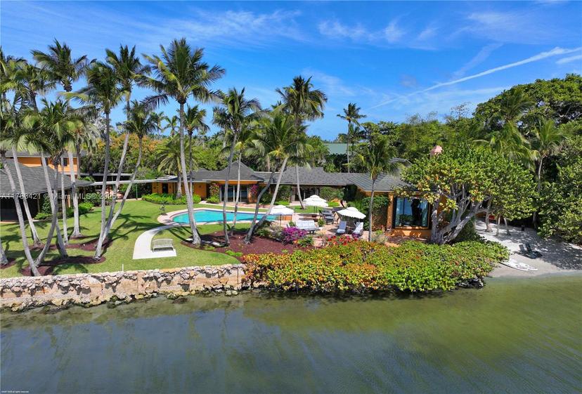 Picture of 6 Riverview Rd, Jupiter Island FL 33455