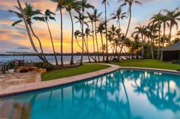 Picture of 6 Riverview Rd, Jupiter Island, FL 33455