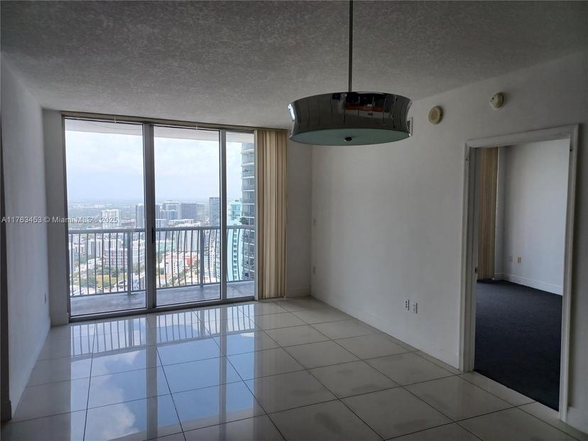 Picture of 1750 N Bayshore Dr # 5111, Miami FL 33132