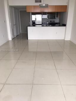 Picture of 1750 N Bayshore Dr # 5111, Miami, FL 33132