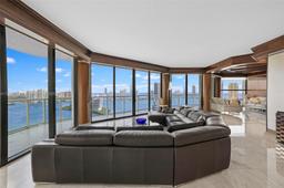 Picture of 4000 Island Blvd, Aventura, FL 33160