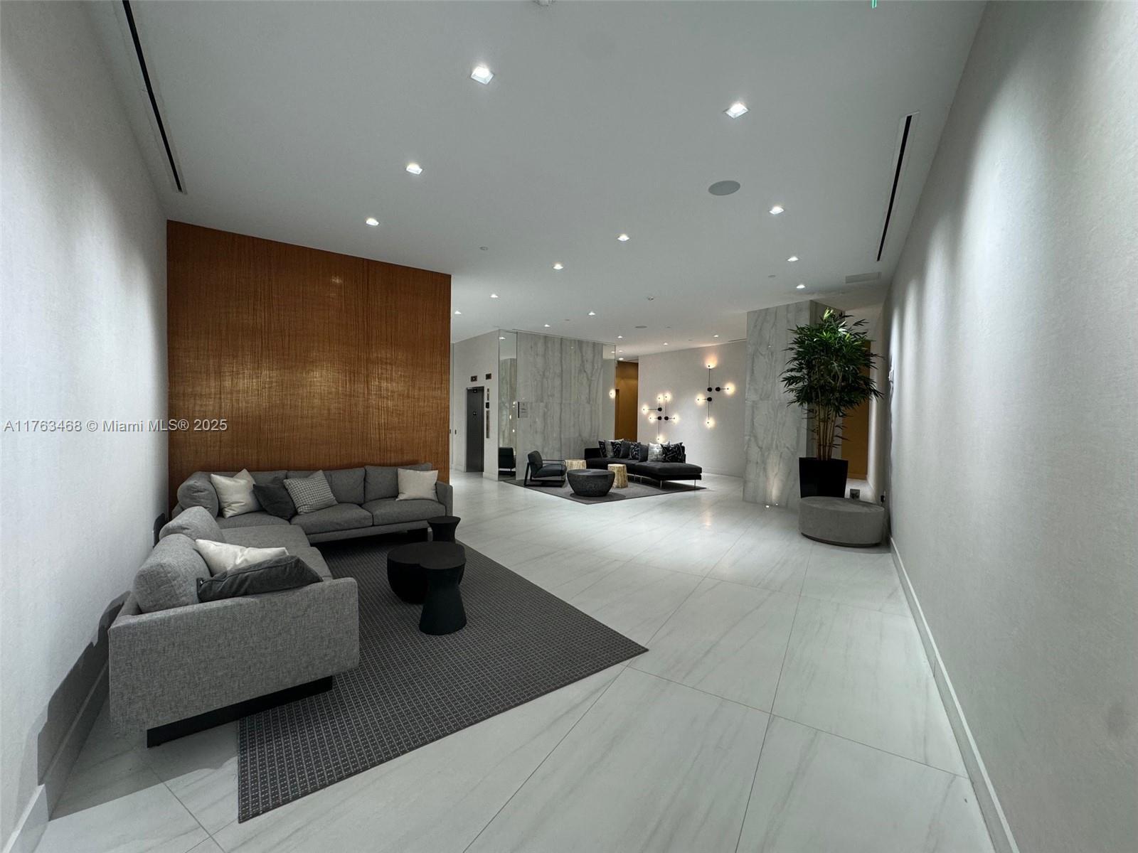 Picture of 17550 Collins Ave # 1005, Sunny Isles Beach, FL 33160