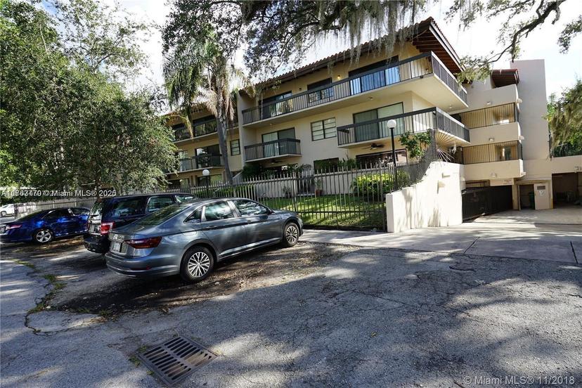 Picture of 5201 Orduna Dr # 12, Coral Gables FL 33146