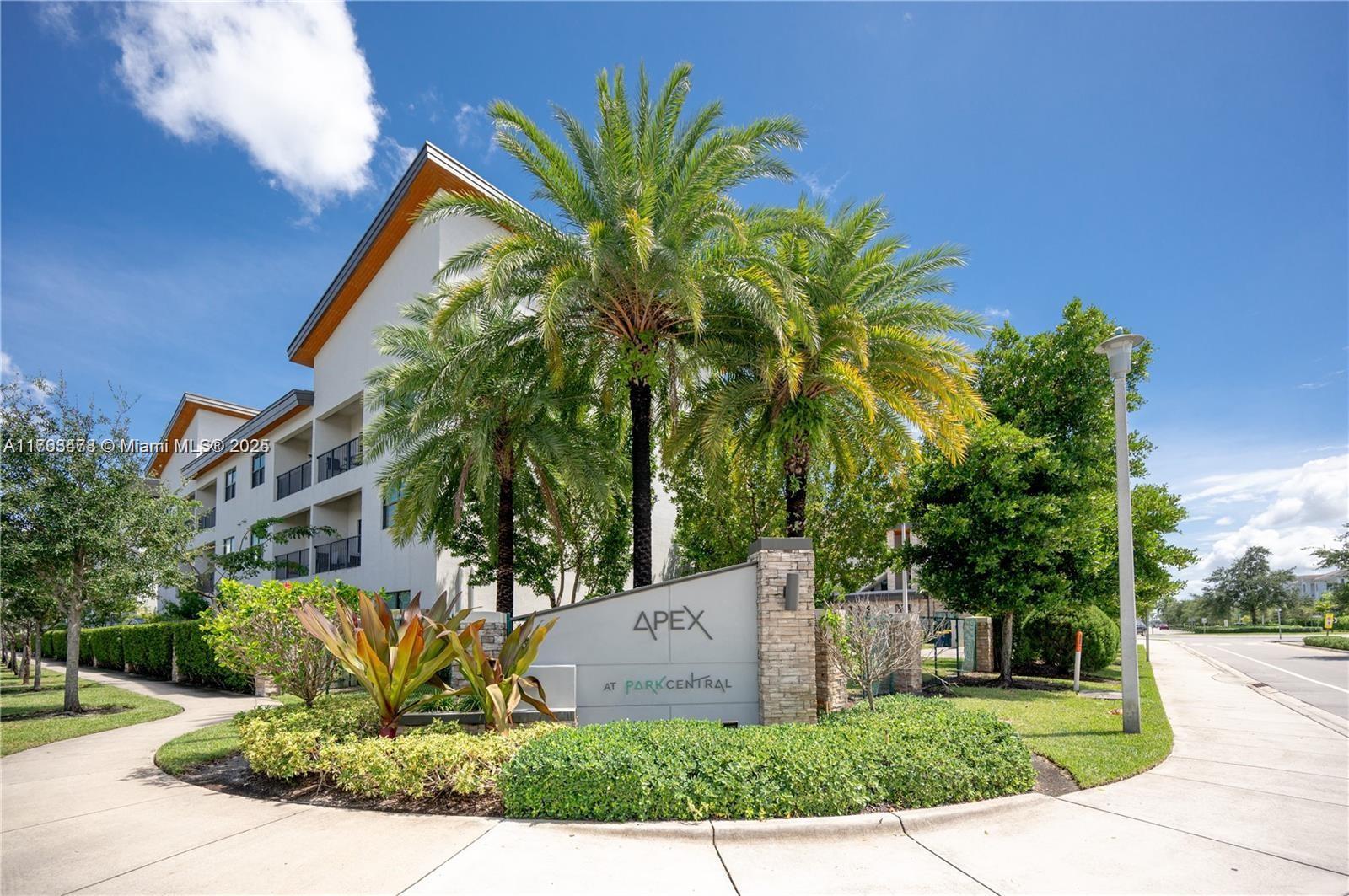 Picture of 8031 NW 104Th Ave # 5, Doral, FL 33178
