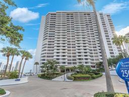 Picture of 2500 Parkview Dr # 1704, Hallandale Beach, FL 33009