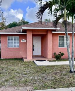 Picture of 3381 NW 212Th St, Miami Gardens, FL 33056